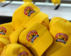 Bordado sobre gorras